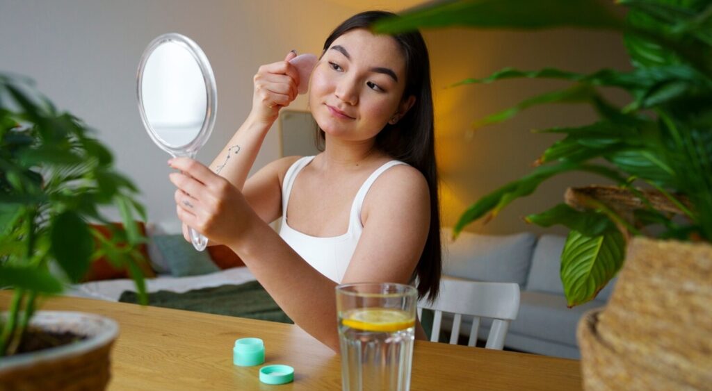 How RAVS Glow Burst Face Cream Boosts Your Natural Radiance