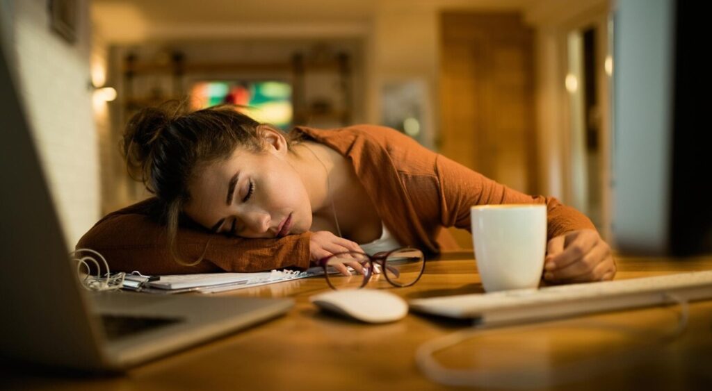 How Does Sleepytime Tea Work?
